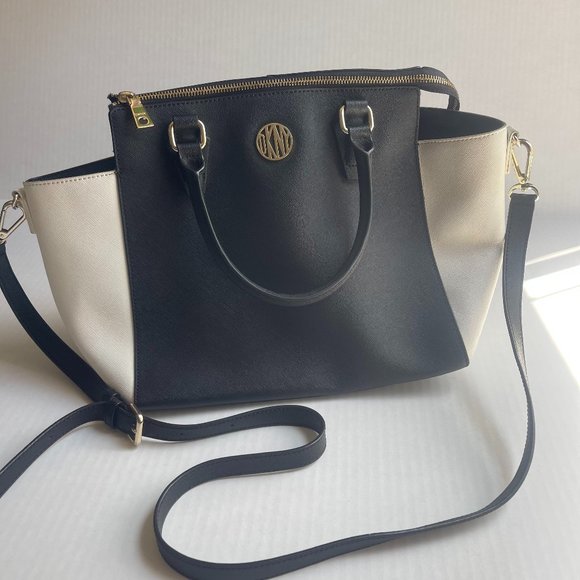 Dkny Handbags - DKNY MEDIUM SIZE BLACK AND WHITE BAG